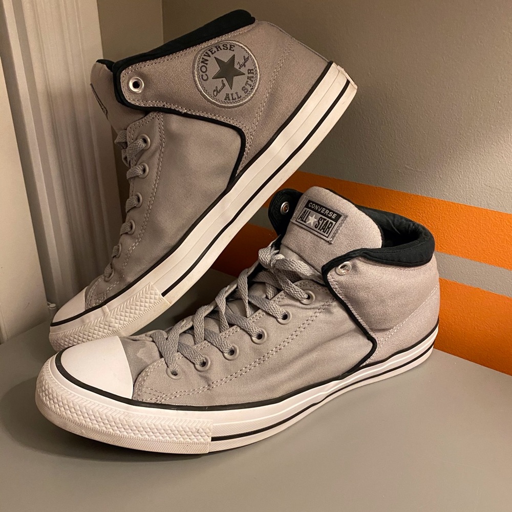 Grey canvas Converse high tops